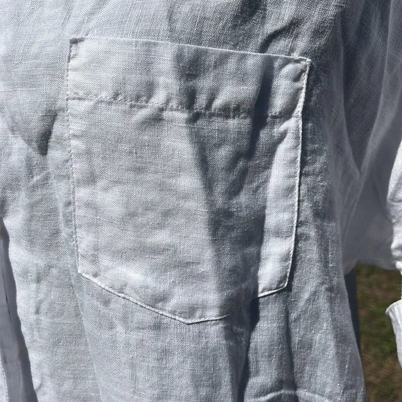 Theory women’s 100% linen white button up blouse. Size medium. - Picture 3 of 6